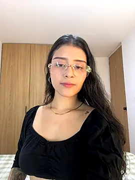 Snapshot of CatadeLuca chatting on September 12, 5:41 am CatadeLuca online show from September 12, 5:41 am