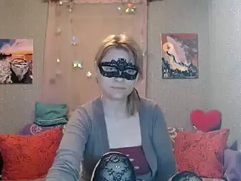Miss Nona online show from April 28, 8:29 am