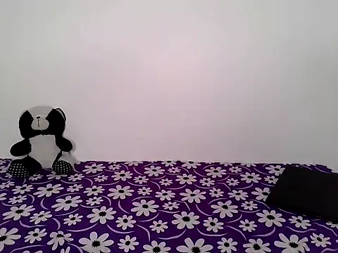 Snapshot of Naina_gf chatting on September 11, 5:35 pm Naina gf online show from September 11, 5:35 pm