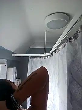 GoddessChantelle online show from September 19, 9:30 am