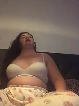 Imogenbabyyy online show from June 6, 9:43 pm