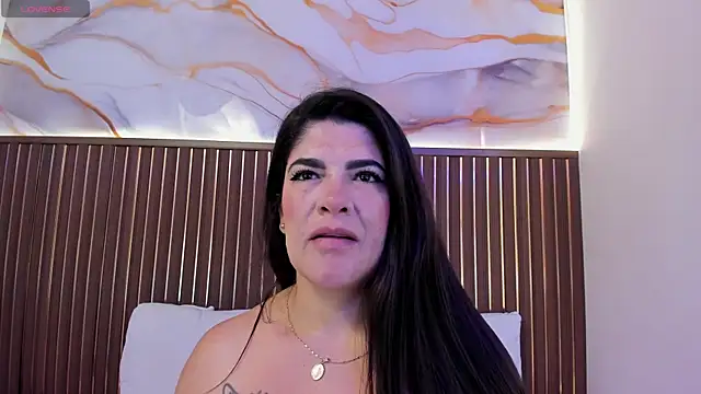 Roxie-NS online show from November 25, 12:51 pm