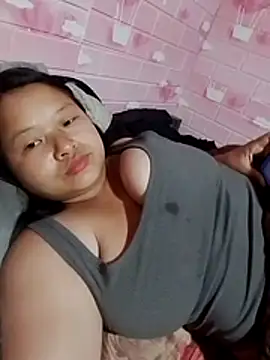 girl-babi online show from May 2, 2:26 am