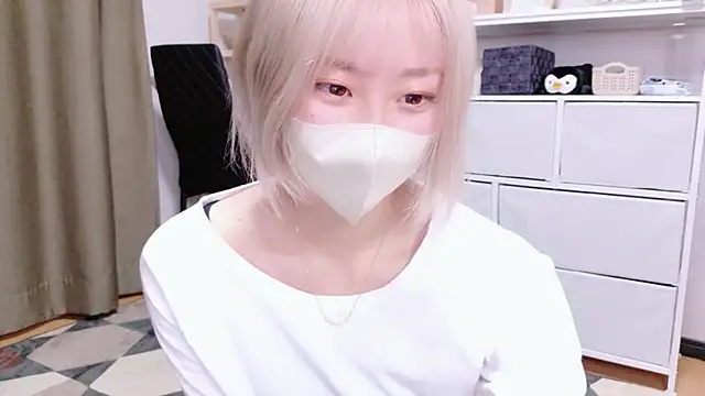 Nana  ch online show from March 21, 6:24 pm