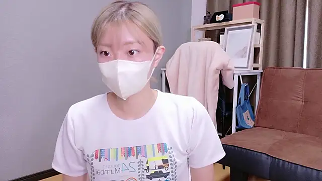 Snapshot of Nana__ch chatting on September 17, 5:38 am Nana ch online show from September 17, 5:38 am