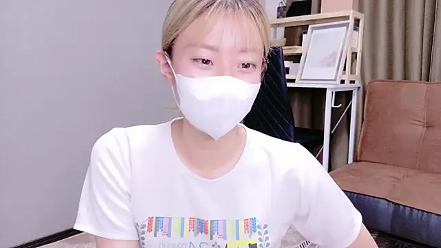Snapshot of Nana__ch chatting on October 10, 3:44 am Nana ch online show from October 10, 3:44 am