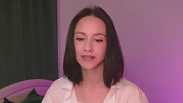 MiaSweetasHoney online show from September 18, 8:57 am