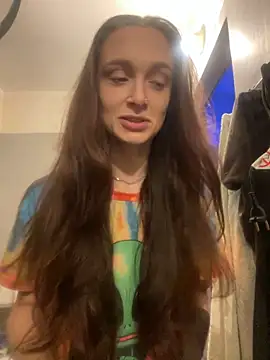   Leyla   online show from September 10, 6:30 pm