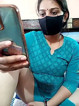 Priyanka Pal online show from November 12, 3:48 am