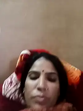 Snapshot of Riya_jaan12 chatting on October 24, 11:50 am Riya jaan12 online show from October 24, 11:50 am