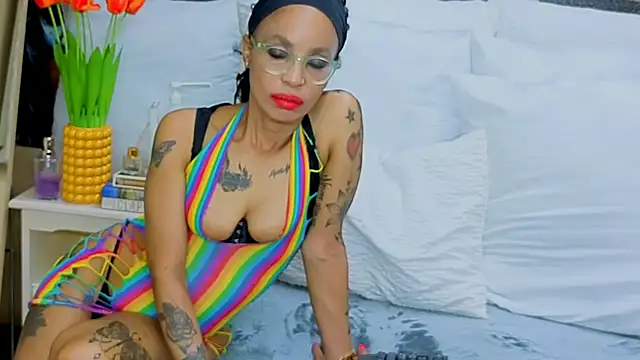 CaramelNatashaxx online show from October 25, 8:33 am