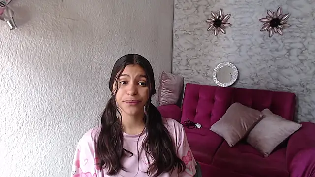 Evagirl69 online show from June 4, 2:43 pm