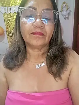 Vickysweeeettt online show from July 5, 2:51 am
