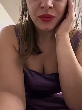 ladywithbigass online show from October 6, 4:51 am