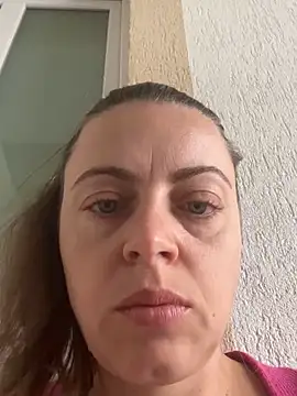 ladywithbigass online show from September 13, 6:10 am