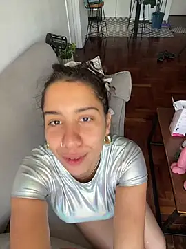 Souphicherry online show from January 12, 10:15 pm