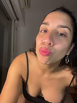 Souphicherry online show from May 4, 11:18 pm