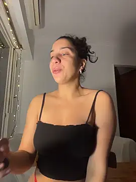 Souphicherry online show from May 28, 9:23 pm