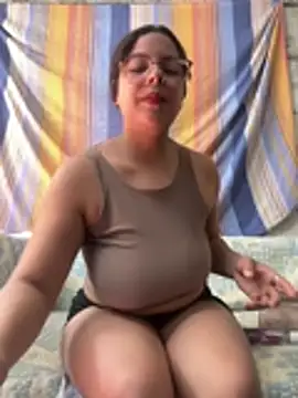 MiaCollinssx online show from July 22, 3:35 pm