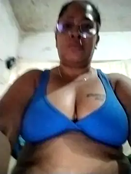 Big ass submissive online show from October 1, 12:21 pm