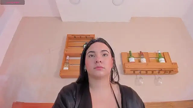  miss mia online show from February 4, 11:57 am