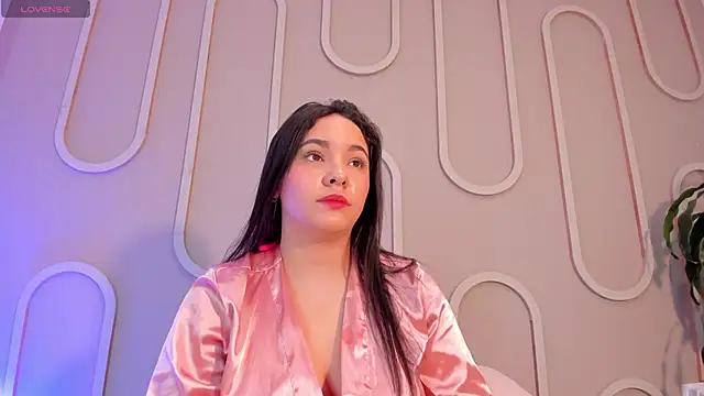 miss mia online show from June 16, 12:39 pm