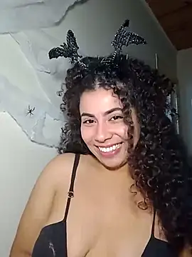 A maddy online show from October 31, 2:24 am