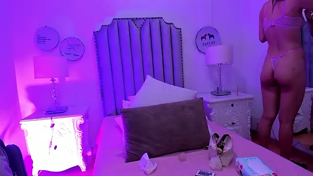 Alison Carde05 online show from February 3, 6:56 pm