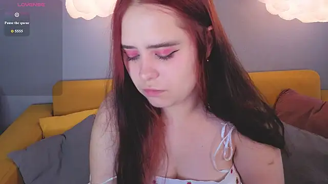 Alis Platt online show from August 1, 1:18 am