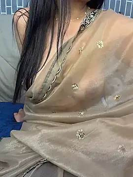 Riya-6969 online show from July 29, 8:53 pm