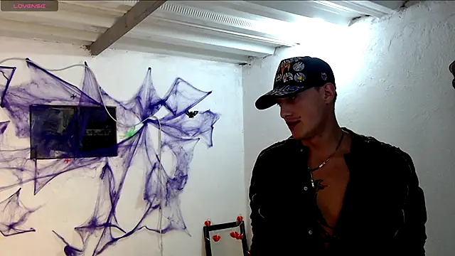 Samms777exotic online show from October 16, 12:46 am