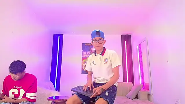 Marcus and Tony online show from July 9, 10:33 pm