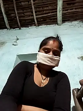 Sheema tyagi online show from November 8, 3:28 pm