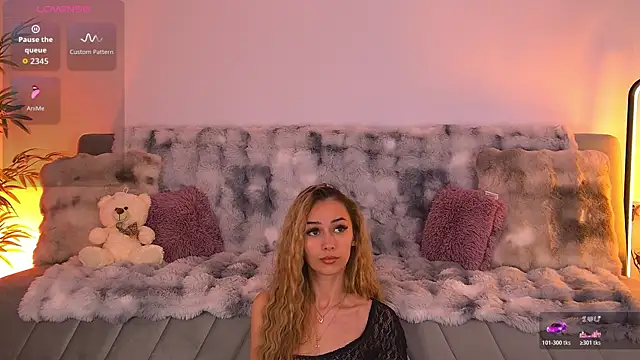 AmyKent  online show from June 20, 4:10 pm