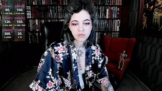 NoelleGothicShadow online show from July 19, 1:19 am
