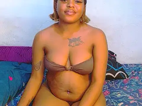 SlenderCaramelBabexx online show from September 29, 3:39 pm