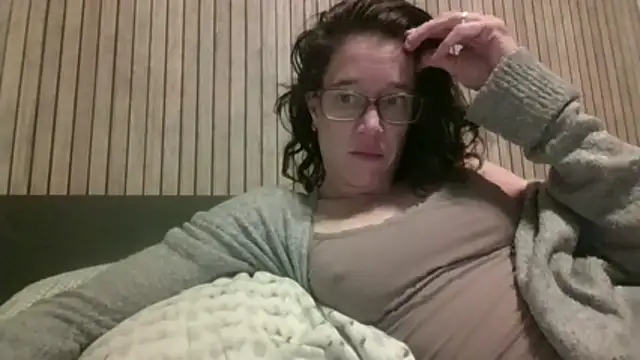 JezebelDutch online show from February 6, 5:16 pm