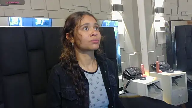 Kristall 06 online show from November 12, 6:28 pm