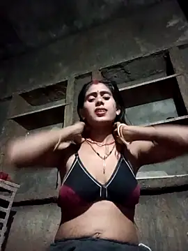 Hot Riya33A online show from October 11, 3:04 pm