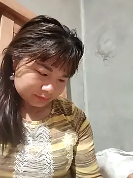 kute-00 online show from February 3, 9:47 am