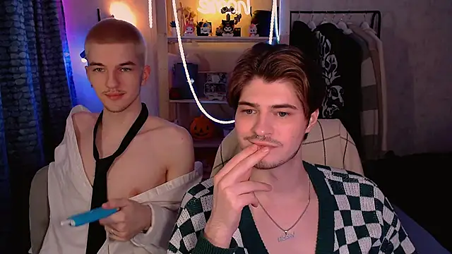 itsyanbb online show from March 19, 4:22 pm