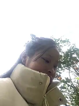 O o UwU o O online show from December 16, 5:35 am