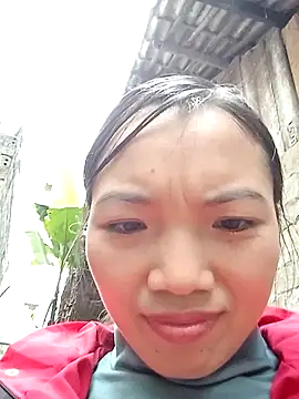 ngan-cute online show from December 4, 1:41 am