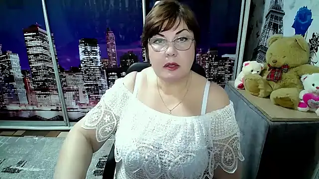 Bela Lana  online show from February 7, 6:34 pm