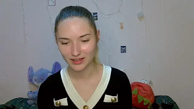Snapshot of _kikiclark__ chatting on September 15, 8:49 pm kikiclark online show from September 15, 8:49 pm