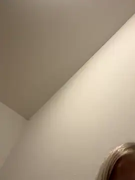 Steffi Snowbunny online show from September 16, 10:07 pm