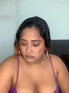 Snapshot of Irene_sex chatting on October 15, 4:09 pm Irene sex online show from October 15, 4:09 pm