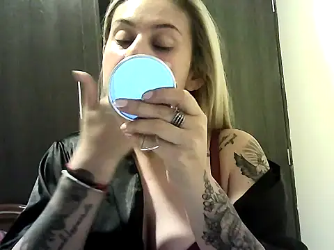 Valery  Rouse  online show from October 13, 3:09 am