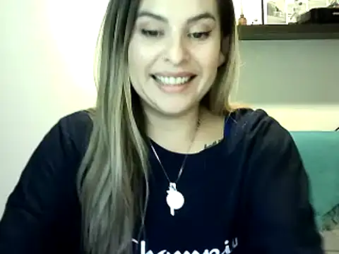 Valery  Rouse  online show from July 9, 11:17 pm