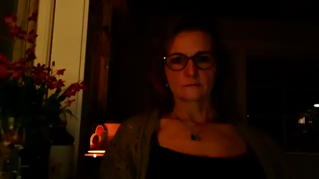 Valinella online show from February 4, 8:45 pm